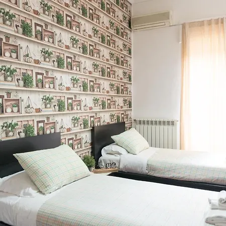Laetitia Guest House32 3*