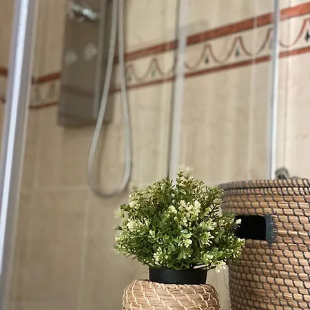 Laetitia Guest House32 Aversa