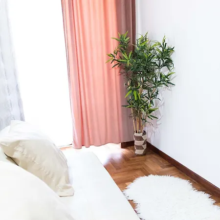 Laetitia Guest House32 Bed & Breakfast